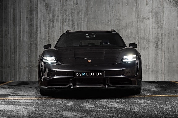 Porsche Taycan Turbo 5 of 30