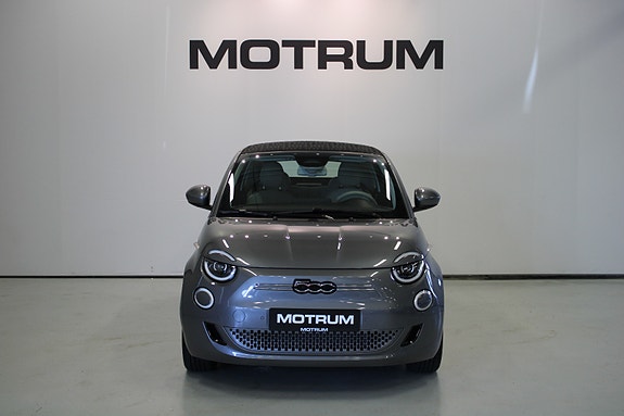 Fiat 500 2 of 30
