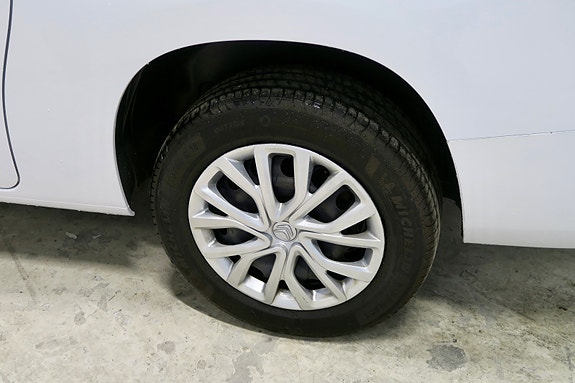 Citroen Berlingo 8 of 24