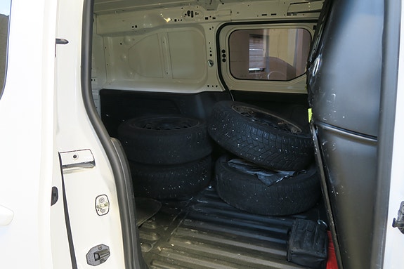 Citroen Berlingo 19 of 24