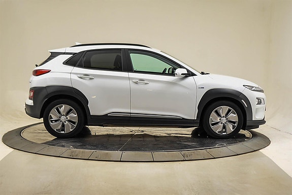Hyundai Kona 6 of 28