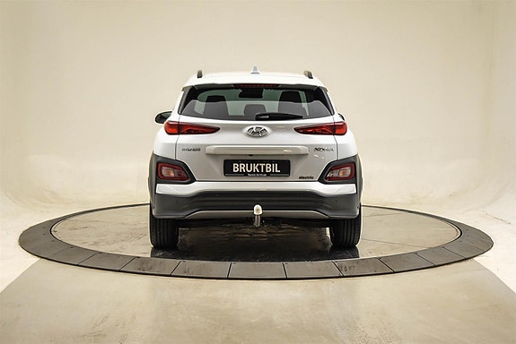 Hyundai Kona 4 of 28