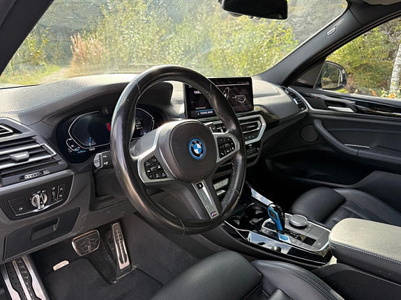 BMW iX3 22 of 30