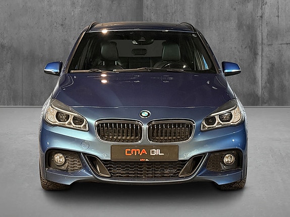 BMW 220d 3 of 29