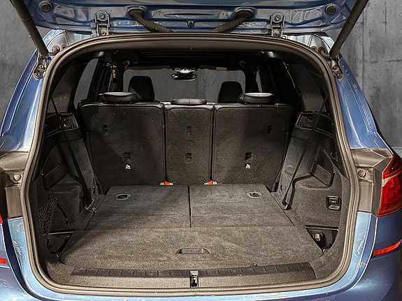 BMW 220d 28 of 29