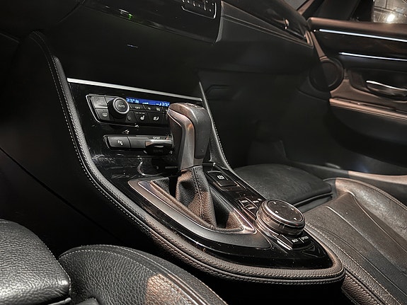 BMW 220d 13 of 29