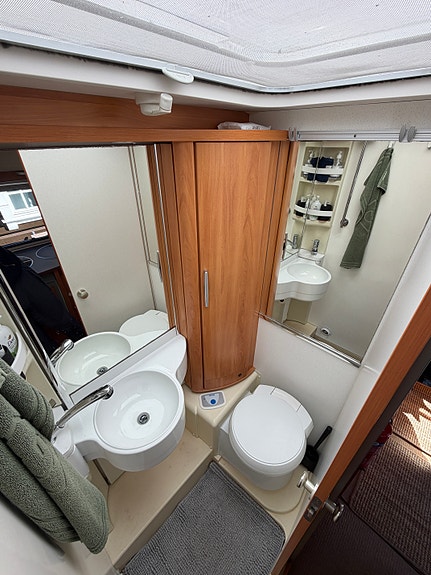 Hymer Van 512 Norway Line 16 of 30