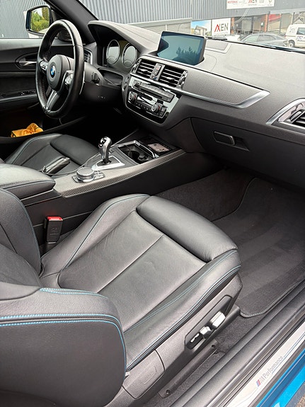 BMW M2 7 of 12