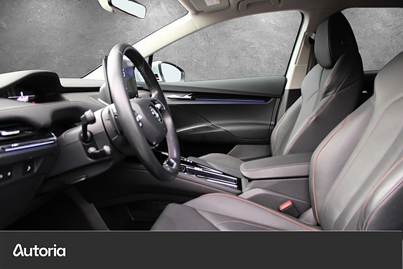 Skoda Enyaq 10 of 23