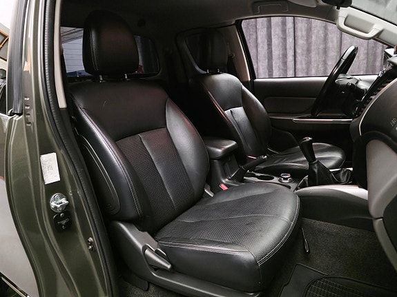 Mitsubishi L200 18 of 30
