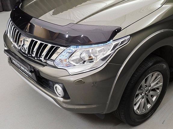Mitsubishi L200 11 of 30