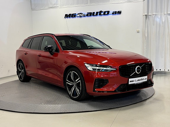 Volvo V60 2 of 30