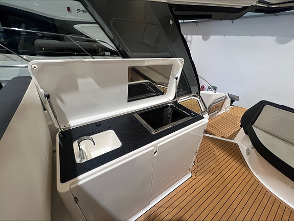 Bavaria S45 HT, Joystick, 3 kabiner, skipsreg mulig, IPS 600, INNBYTTE, en eier 17 of 30