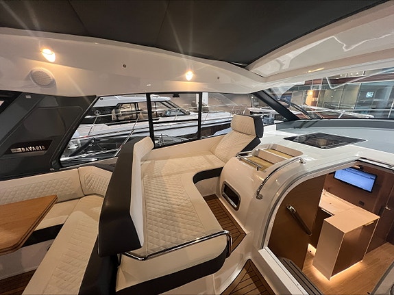 Bavaria S45 HT, Joystick, 3 kabiner, skipsreg mulig, IPS 600, INNBYTTE, en eier 20 of 30