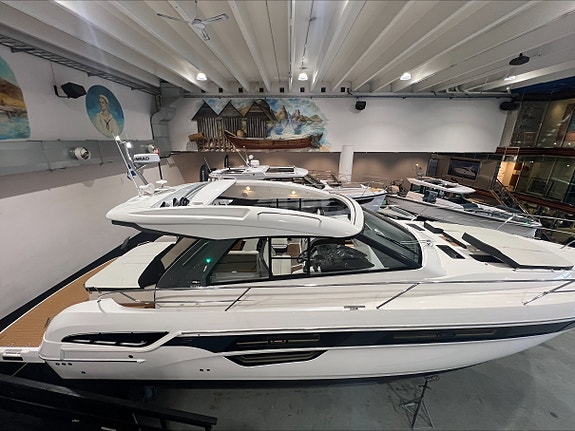 Bavaria S45 HT, Joystick, 3 kabiner, skipsreg mulig, IPS 600, INNBYTTE, en eier 4 of 30