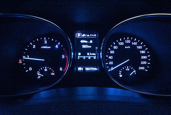 Hyundai Grand Santa Fe 20 of 30