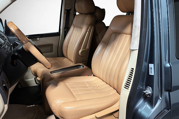 Volkswagen Transporter 11 of 30