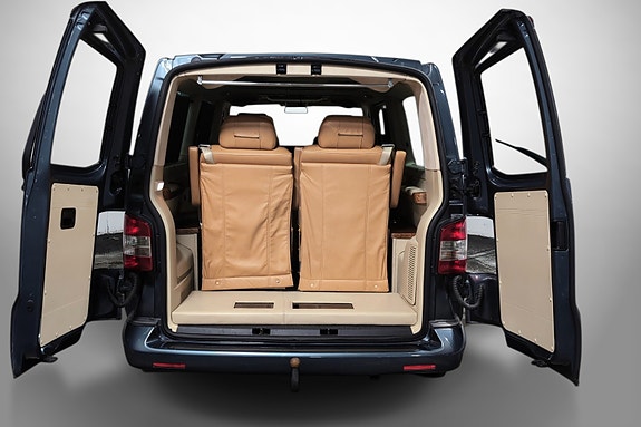 Volkswagen Transporter 9 of 30