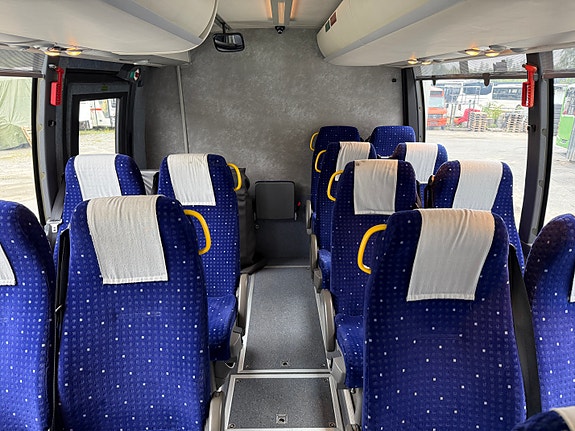 Volvo B12M 9700. Kombi 14 of 22