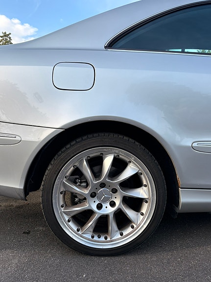 Mercedes-Benz CLK200 7 of 18