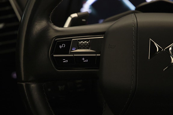 DS DS 7 Crossback 13 of 23