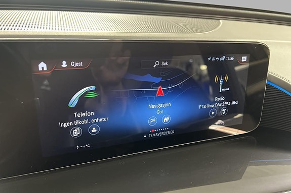 Mercedes-Benz EQC400 9 of 30