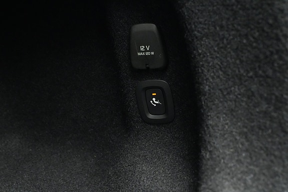 Volvo S90 14 of 30