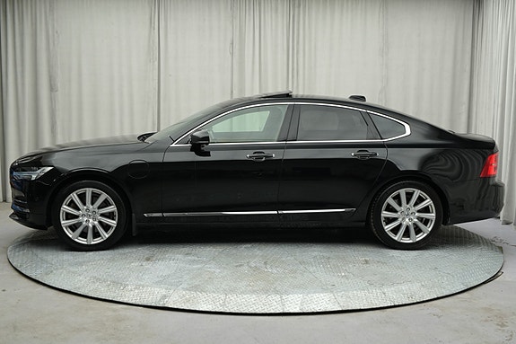 Volvo S90 4 of 30