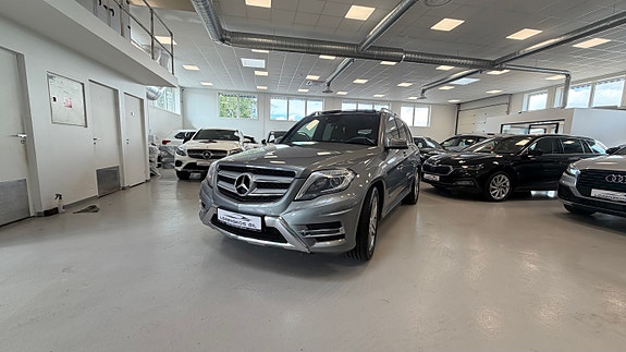 Mercedes-Benz GLK220 7 of 30