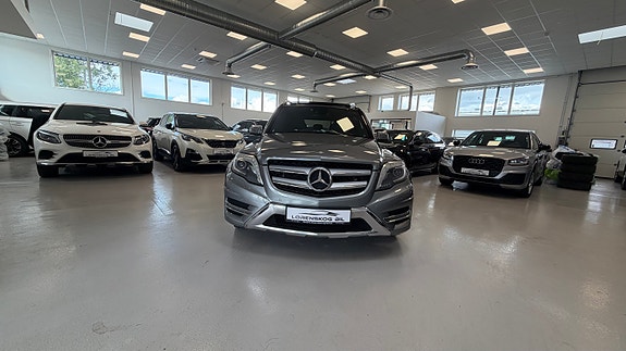 Mercedes-Benz GLK220 6 of 30