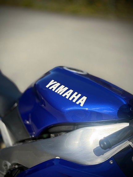 Yamaha YZF-R1 5 of 11