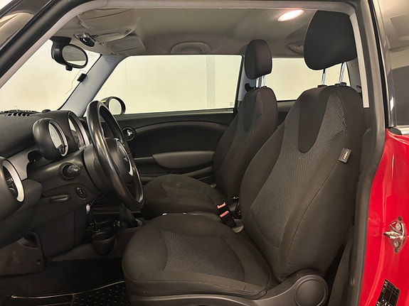 MINI Cooper 9 of 17