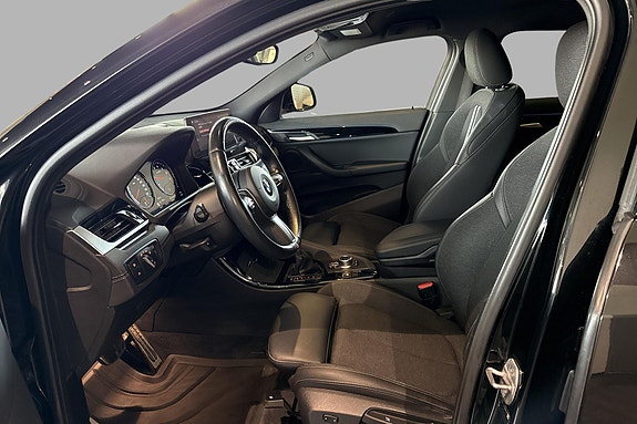 BMW X2 11 of 27