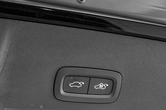 Volvo EX40 24 of 28