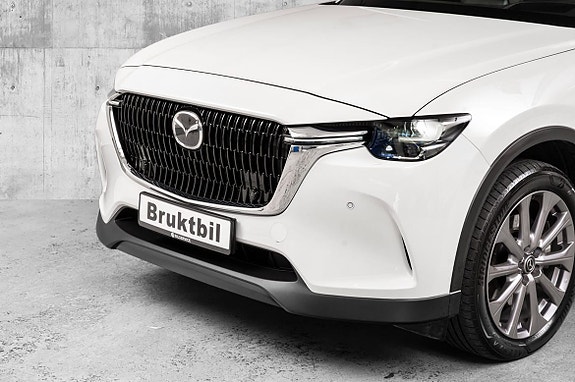 Mazda CX-60 2 of 26