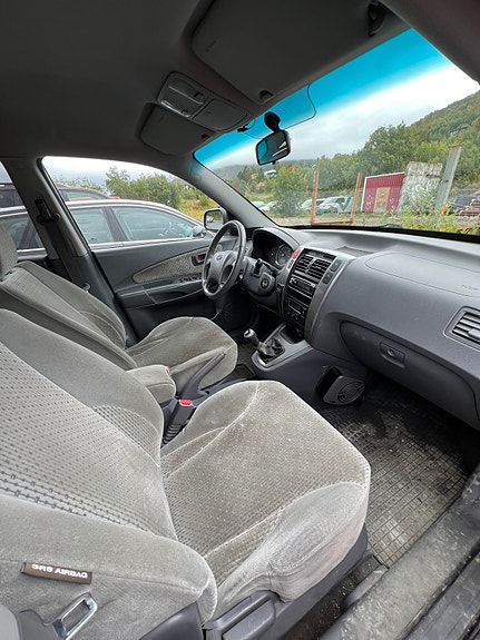 Hyundai Tucson 7 of 8