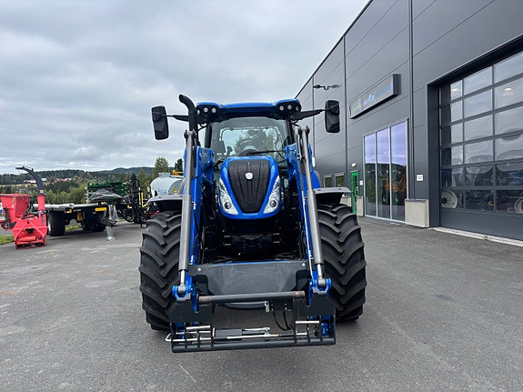 New Holland T6.180 AC Demo 7 of 13