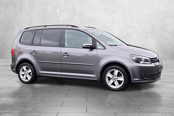 Volkswagen Touran 8 of 27