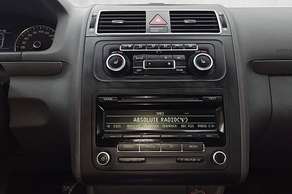Volkswagen Touran 25 of 27