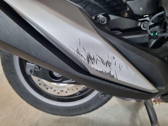 Honda Forza 350 13 of 15