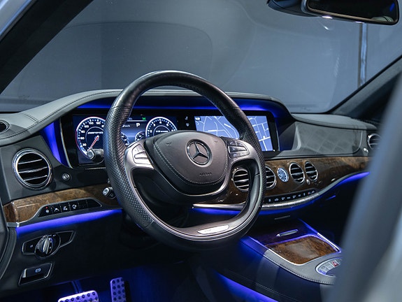 Mercedes-Benz S63 9 of 25