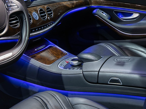 Mercedes-Benz S63 10 of 25