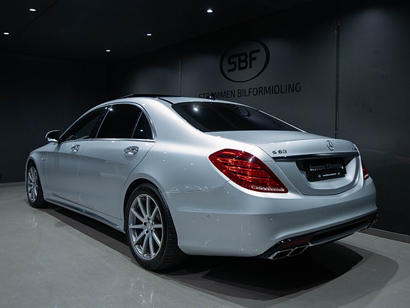 Mercedes-Benz S63 4 of 25