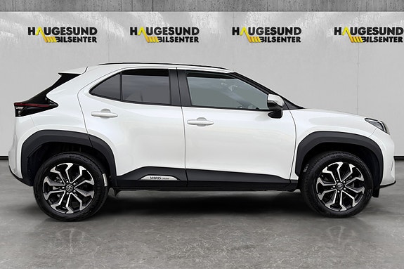 Toyota Yaris Cross 8 of 18
