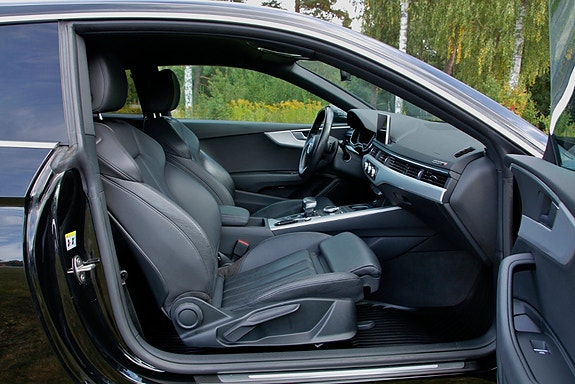 Audi A5 8 of 30