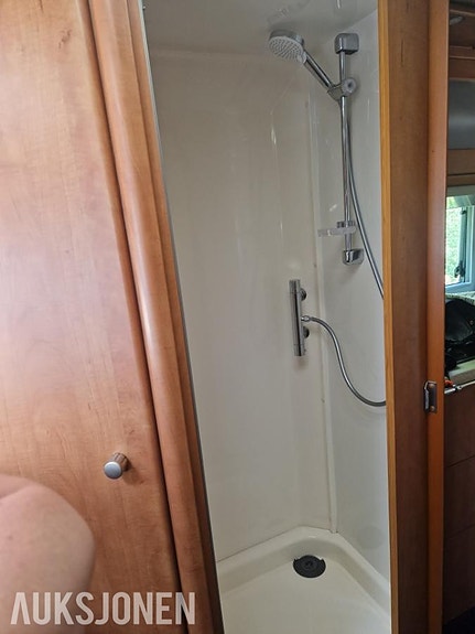 Carthago Chic l51 KRH, Aircondition, Alde, Ryggekamera 24 of 30
