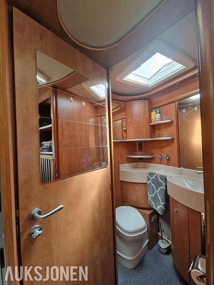 Carthago Chic l51 KRH, Aircondition, Alde, Ryggekamera 23 of 30