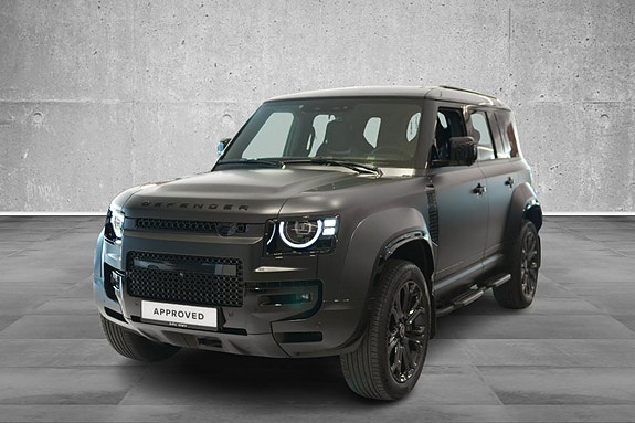 Land Rover Defender 110 14 of 30