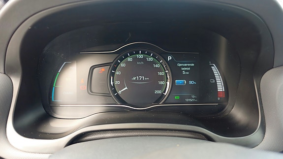 Hyundai IONIQ 9 of 11