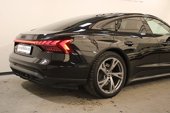 Audi e-tron GT 7 of 30